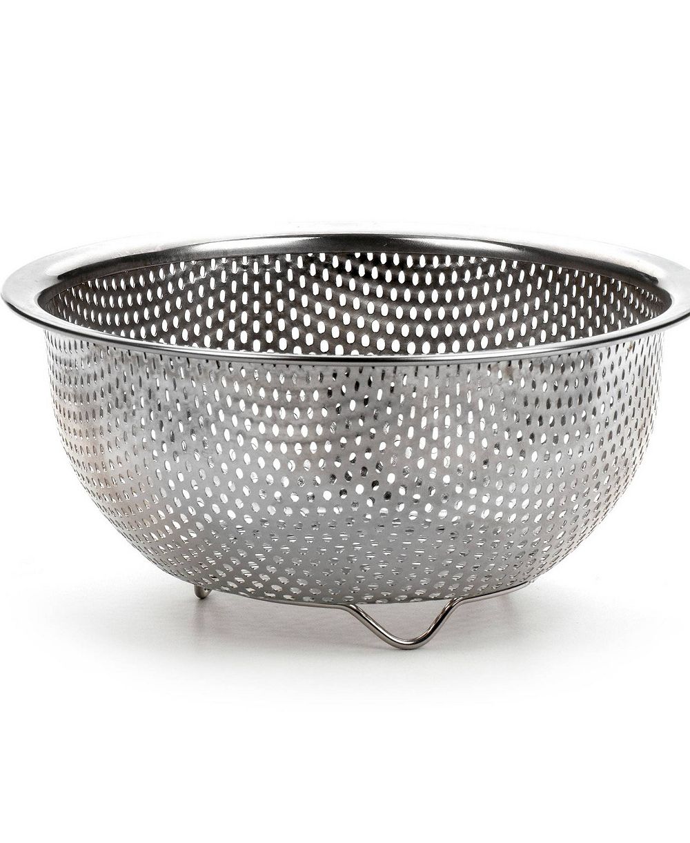 RSVP International Endurance Precision Pierced Stainless Steel 2 Pint Berry Colander