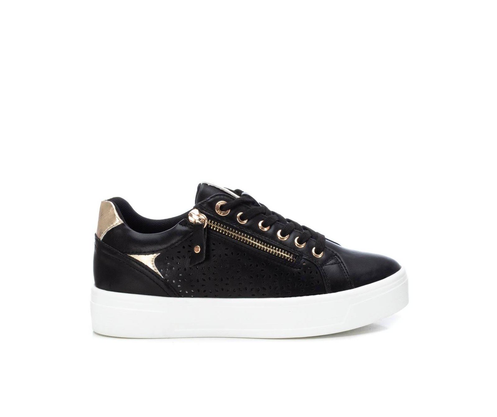 Xti Women's Lace-Up Sneakers