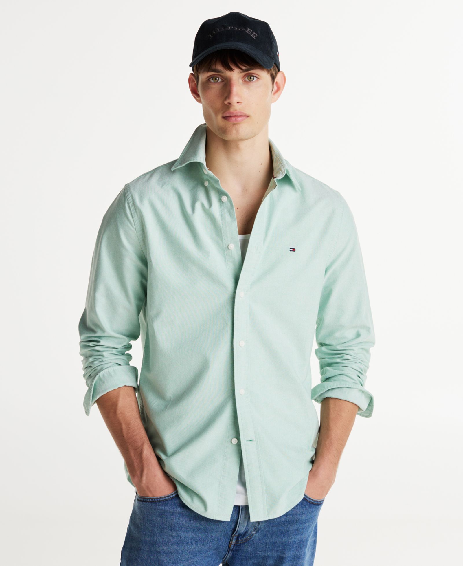 Tommy Hilfiger Men's Heritage Regular-Fit Oxford Shirt