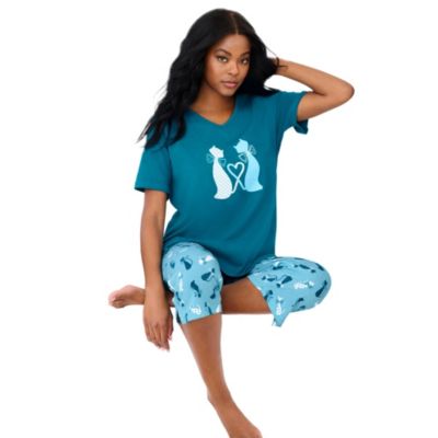 Deep teal cat