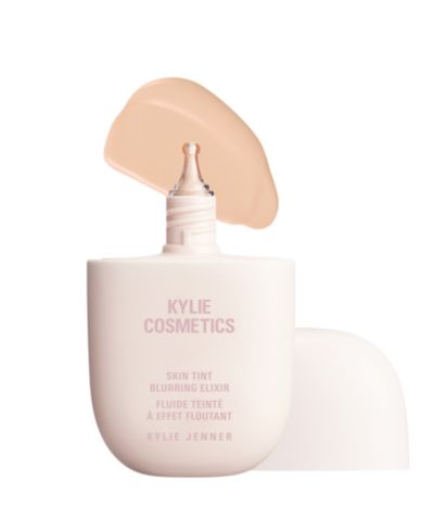 2W (fair light with warm, subtle peachy undertones)