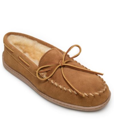 Мужские тапочки Minnetonka Sheepskin Hardsole Moccasin