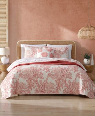 Комплект стеганого покрывала Tommy Bahama Home Coral Garden Reversible 3 Piece, King