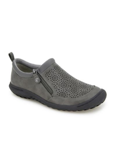 JBU Women's Avery Closed Round Toe Casual Flats