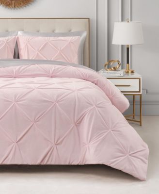 Комплект покрывал Juicy Couture Kiss Pleat Plush, Full/Queen