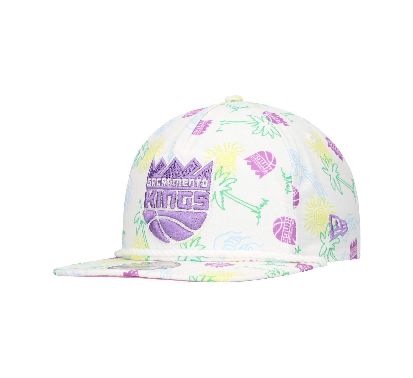 New Era Men's White Sacramento Kings Palm Trees and Waves Golfer Adjustable Hat