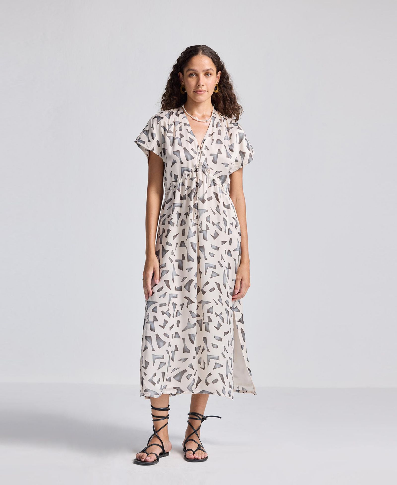 Reistor Women's Gathered Maxi Dress with Side Slits in Mosaic