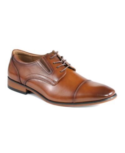 Мужские туфли GUESS Sulai Cap Toe Lace Up Dress Oxfords