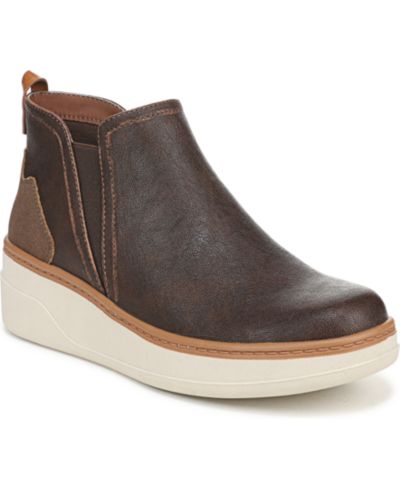 Blowfish Malibu Women's Charming Chelsea Short Boots