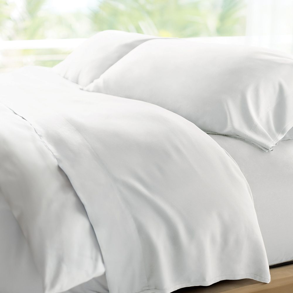 CARILOHA Retreat 100% Bamboo Lyocell Sheets - 4-Piece Queen Sheet Set - 18 in Extra Deep Pockets - OEKO-TEX Standard 100 - White