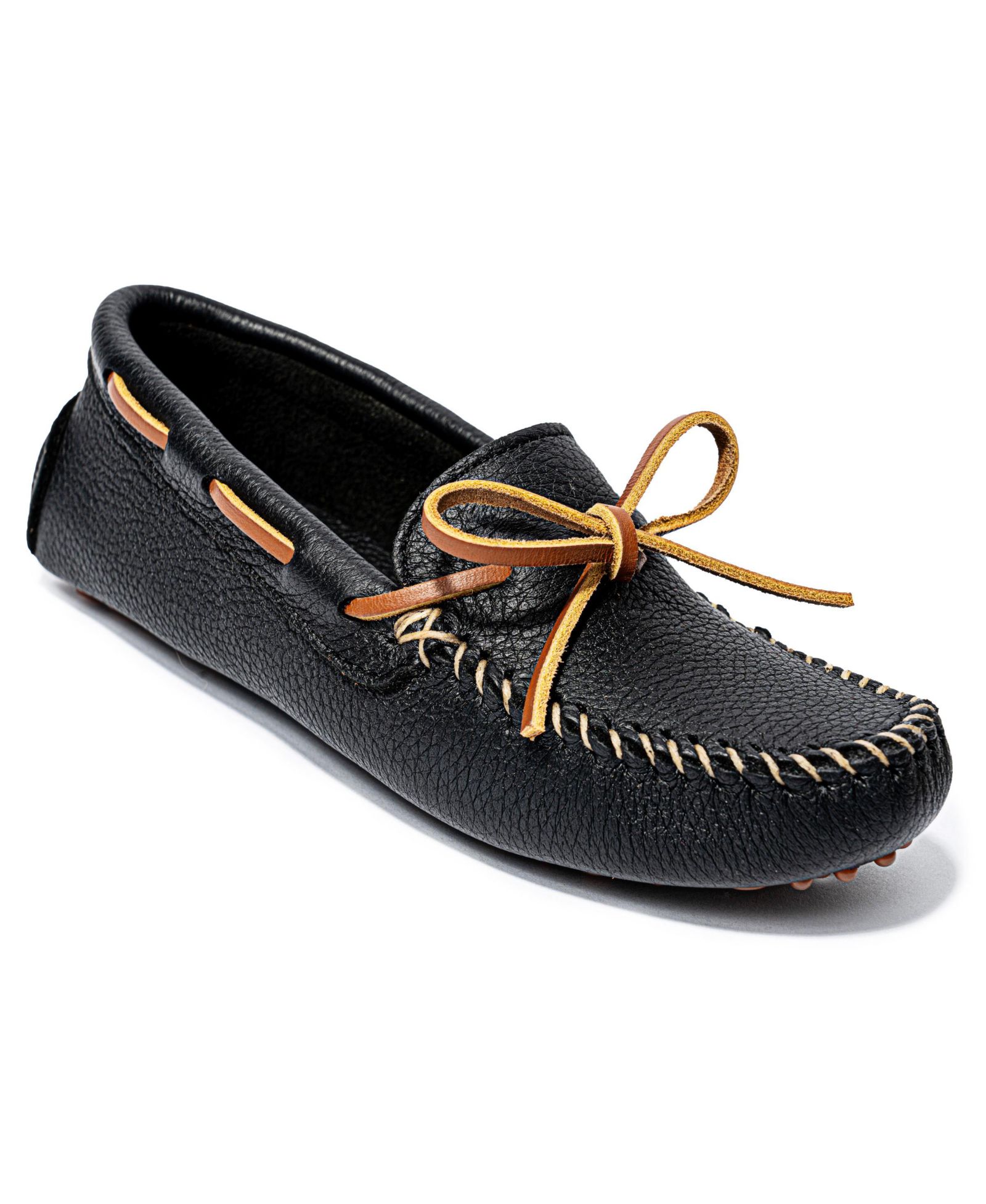 Minnetonka Женские кожаные слипоны Driver