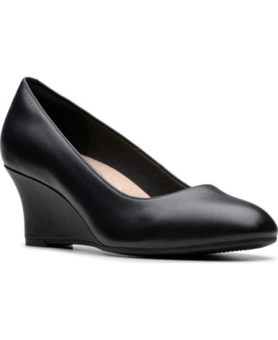 Женские туфли-лодочки Clarks Women's Collection Olivette Cultured Pearl Pumps