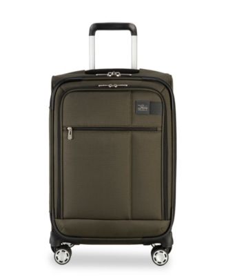 Чемодан на колесиках Skyway Sigma 7.0 Carry-on Spinner