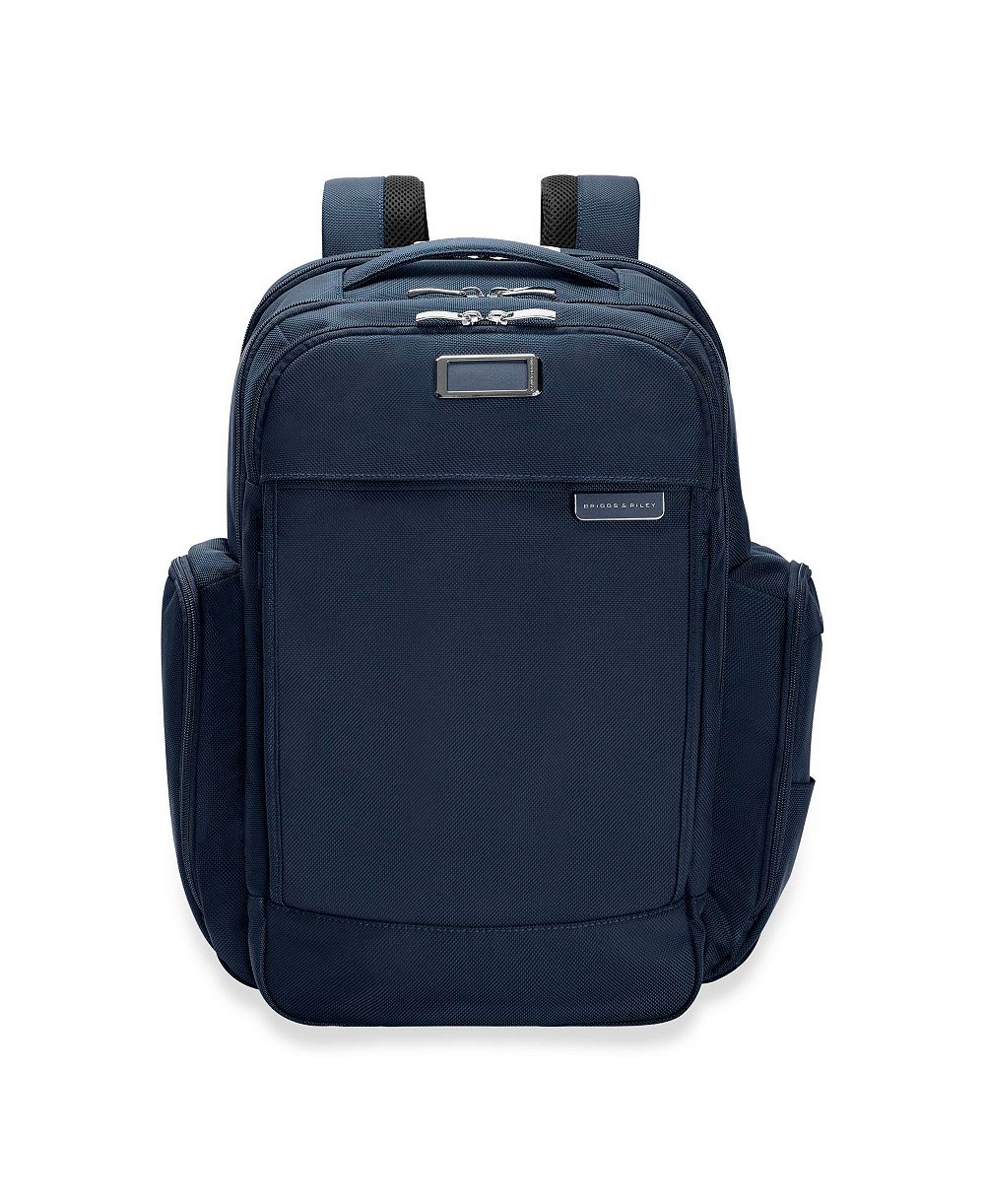 Briggs & Riley Baseline Traveler Backpack