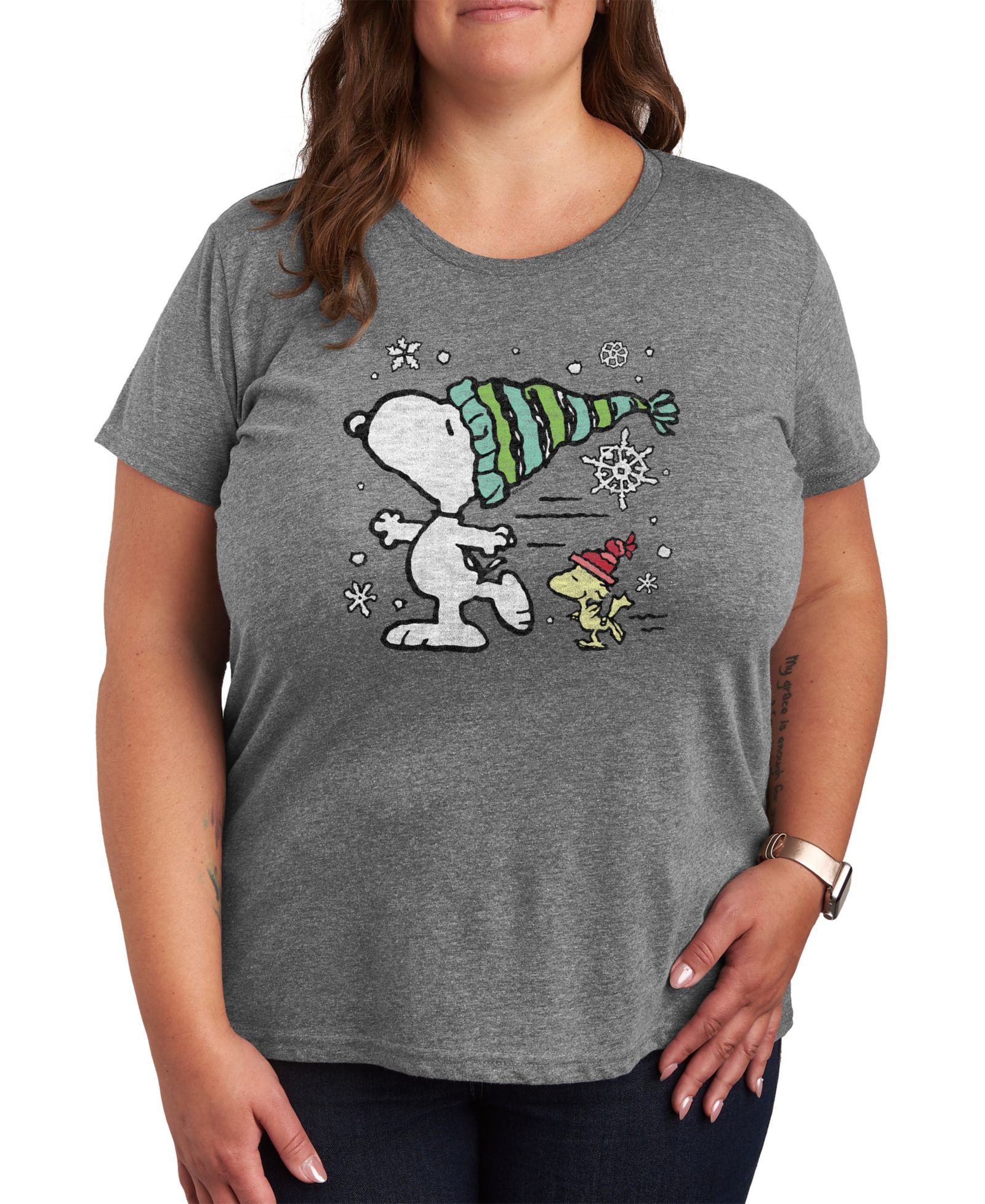 Футболка Hybrid Apparel Plus Size Peanuts Skating Graphic