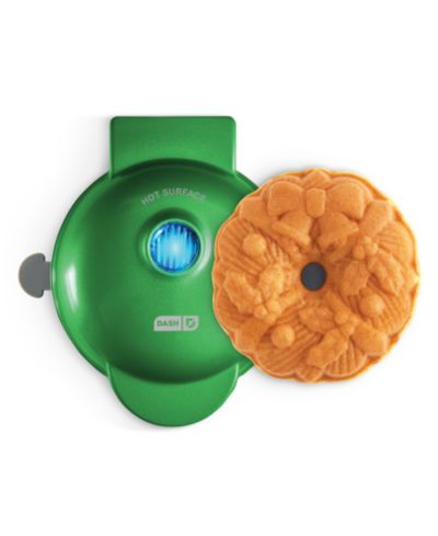 Dash Mini Wreath Bundt® Cake Maker