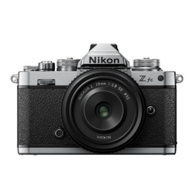 Зеркальная беззеркальная камера Nikon Z fc DX-format с объективом NIKKOR Z 28mm f/2.8 (SE)