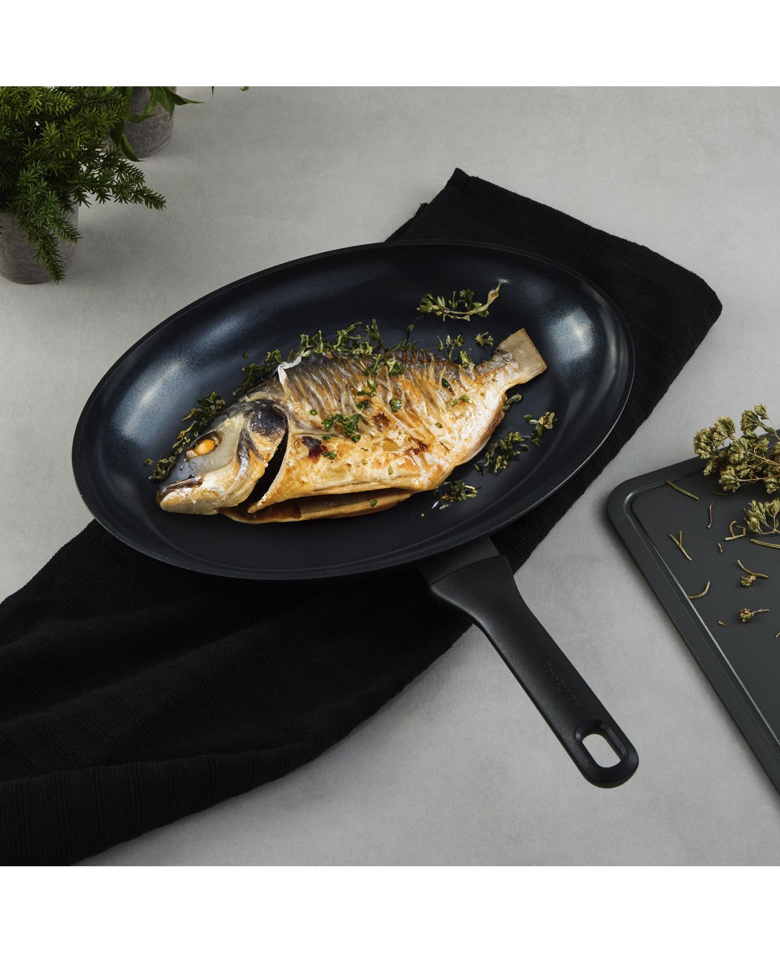 BergHOFF DiNA Helix Aluminum Nonstick Ceramic Fish Pan, 13.25"