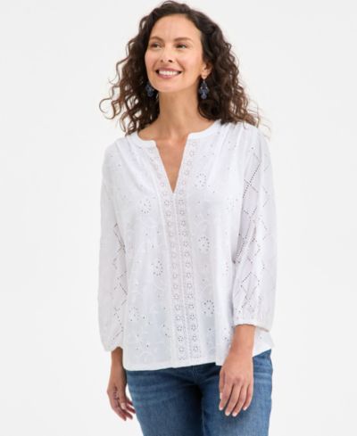 Топ Petite Style & Co с вырезом V и вышивкой