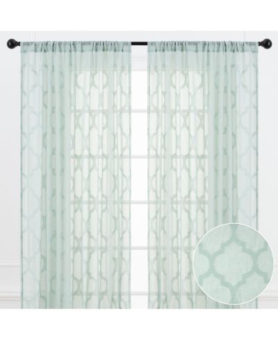 Quatrefoil sheer sage