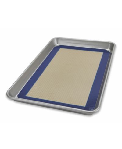 Набор из 2 алюминиевых противней USA Pan Non-Stick Aluminum Jelly Roll Pan and Baking Mat Set