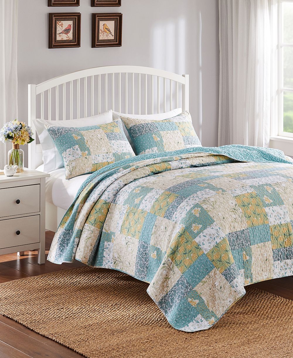 Greenland Home Fashions Evangeline Modern Floral Reversible 3-Pc. Quilt Set, King