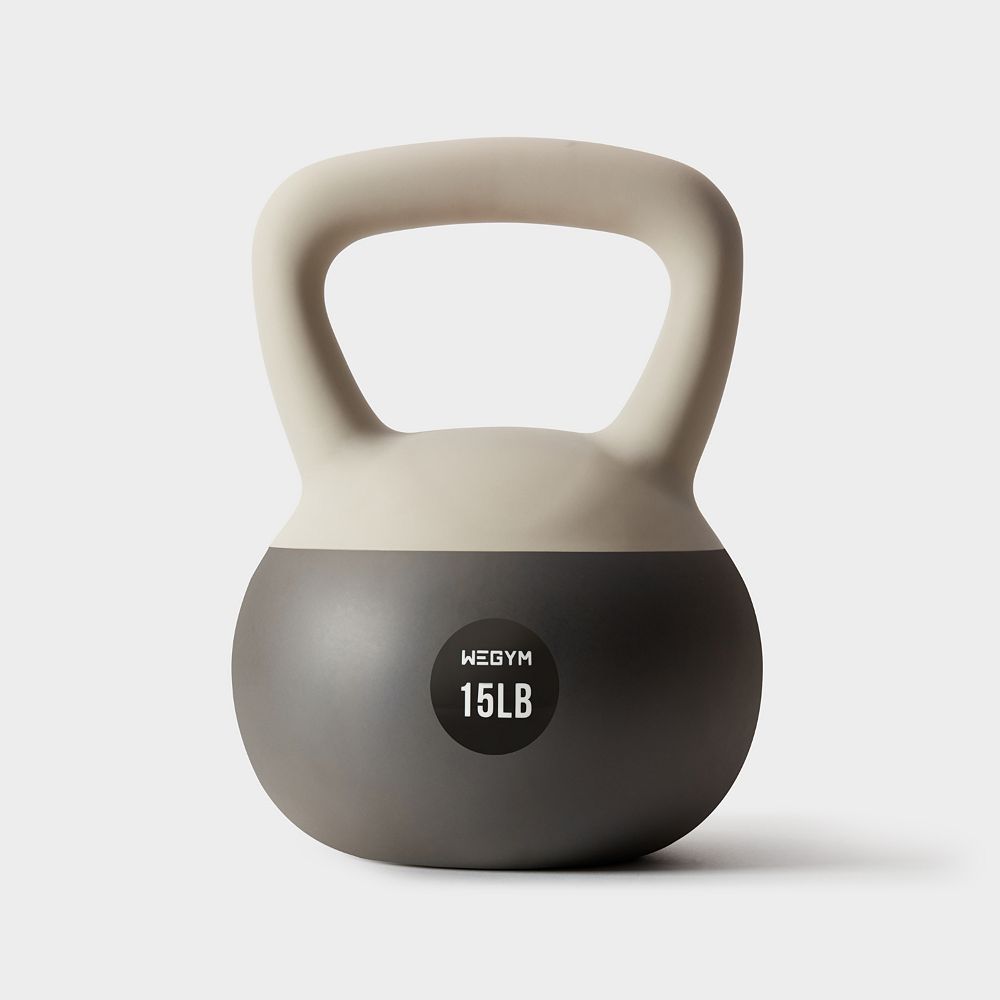 Гиря WeGym Soft Kettlebells с противоударным основанием и нескользящей поверхностью