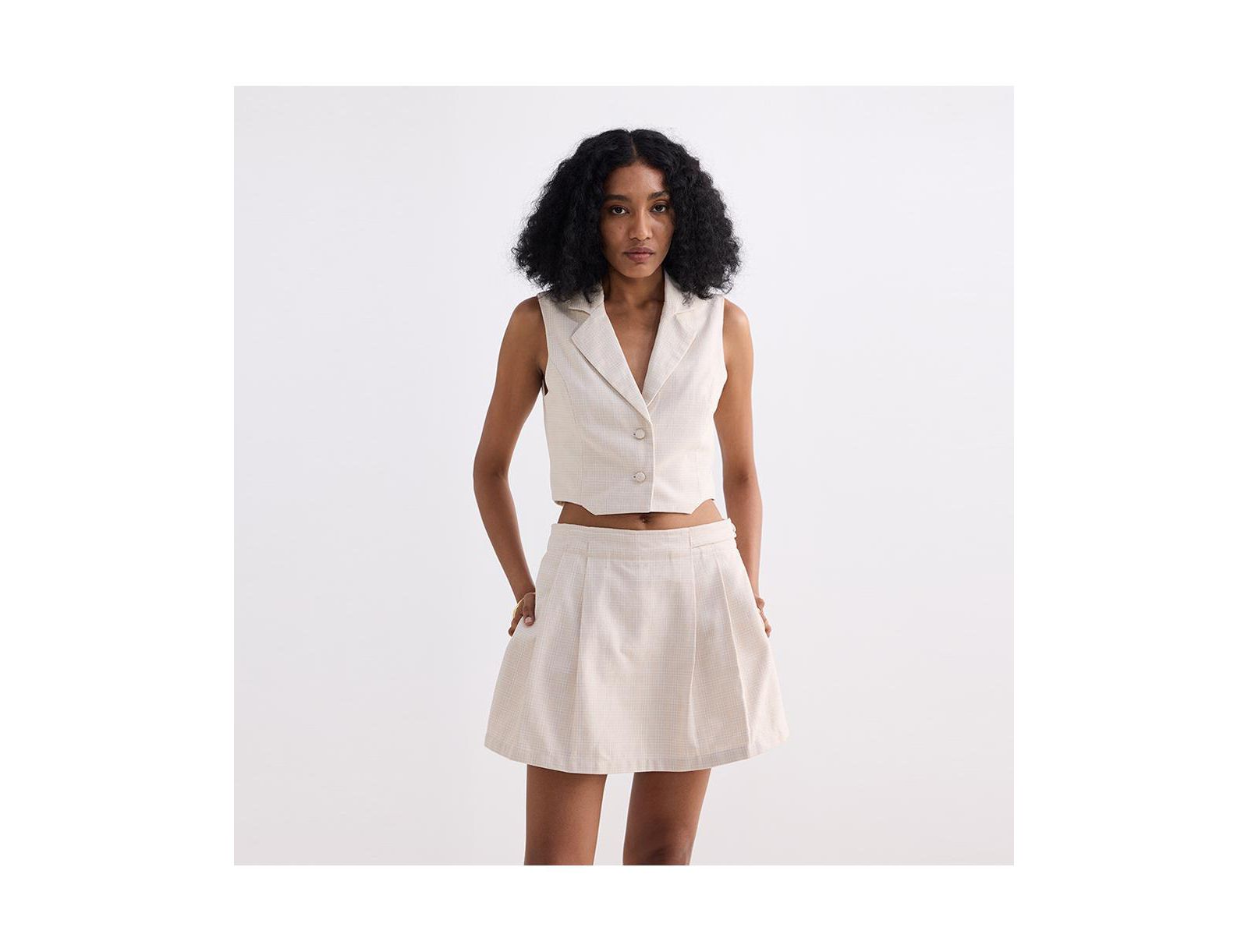 Reistor Women's Cropped Cotton Tweed Vest