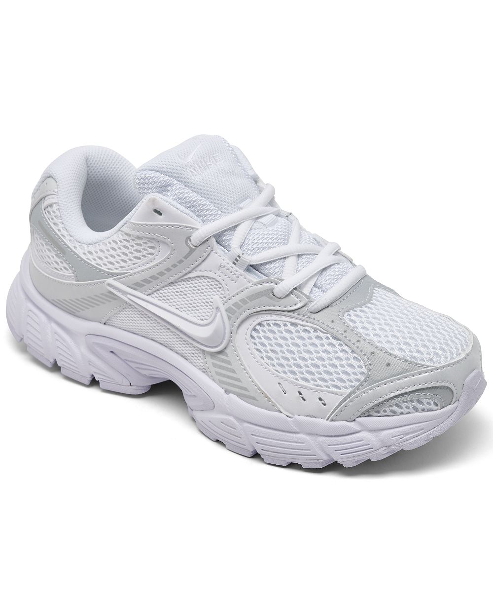 Nike женские кроссовки V5 Rnr Retro Chunky с средней подошвой из пены, от Finish Line