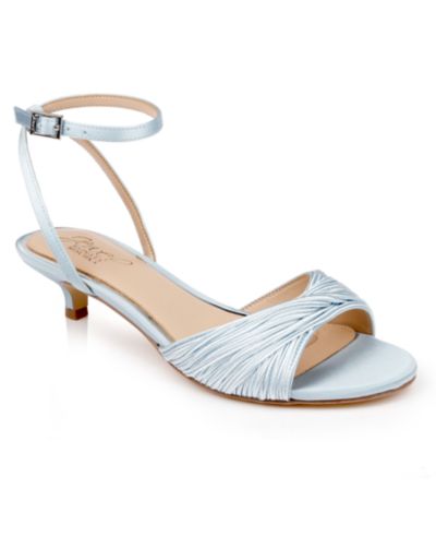 Босоножки Jewel Badgley Mischka Women's Nance Kitten Heel