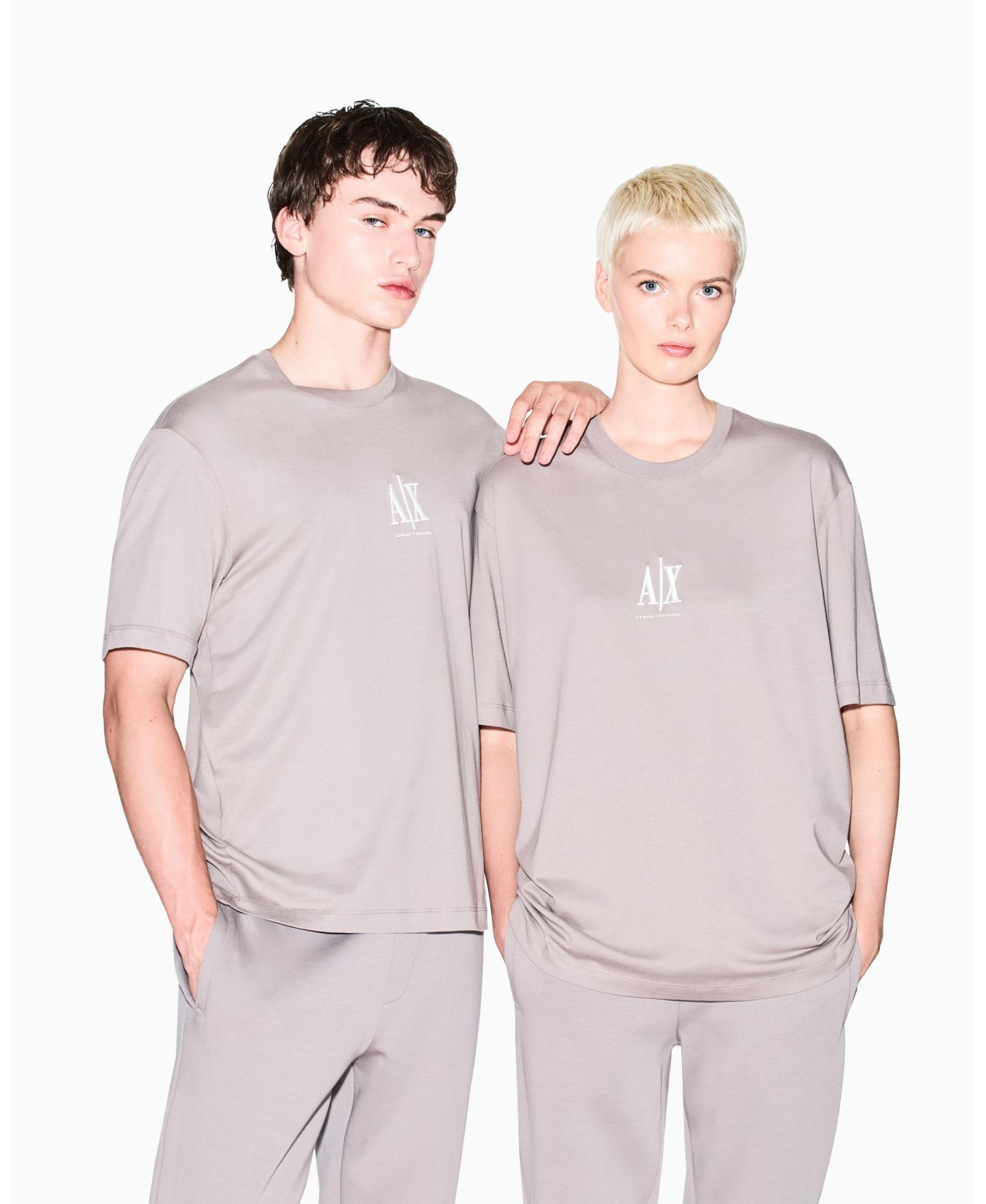 Футболка A|X Armani Exchange Men's Small Logo Icon