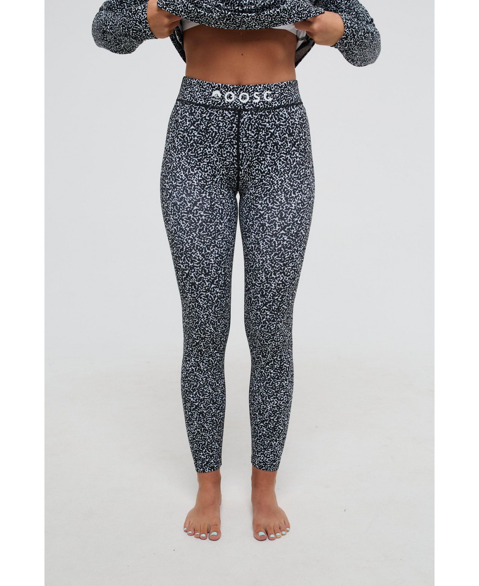 OOSC Clothing Women's Baselayer Leggings - Penfold Collab