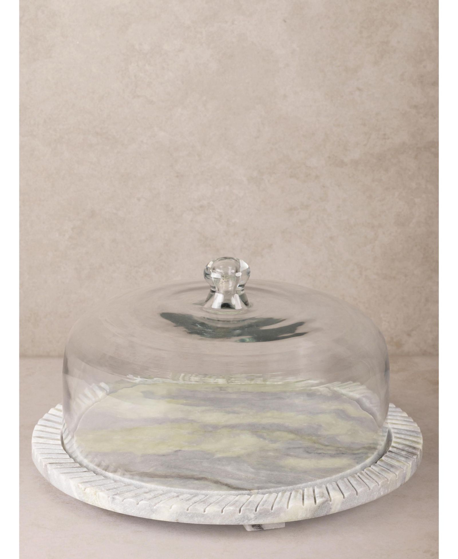 GAURI KOHLI Blinq Serving Board with Cloche
