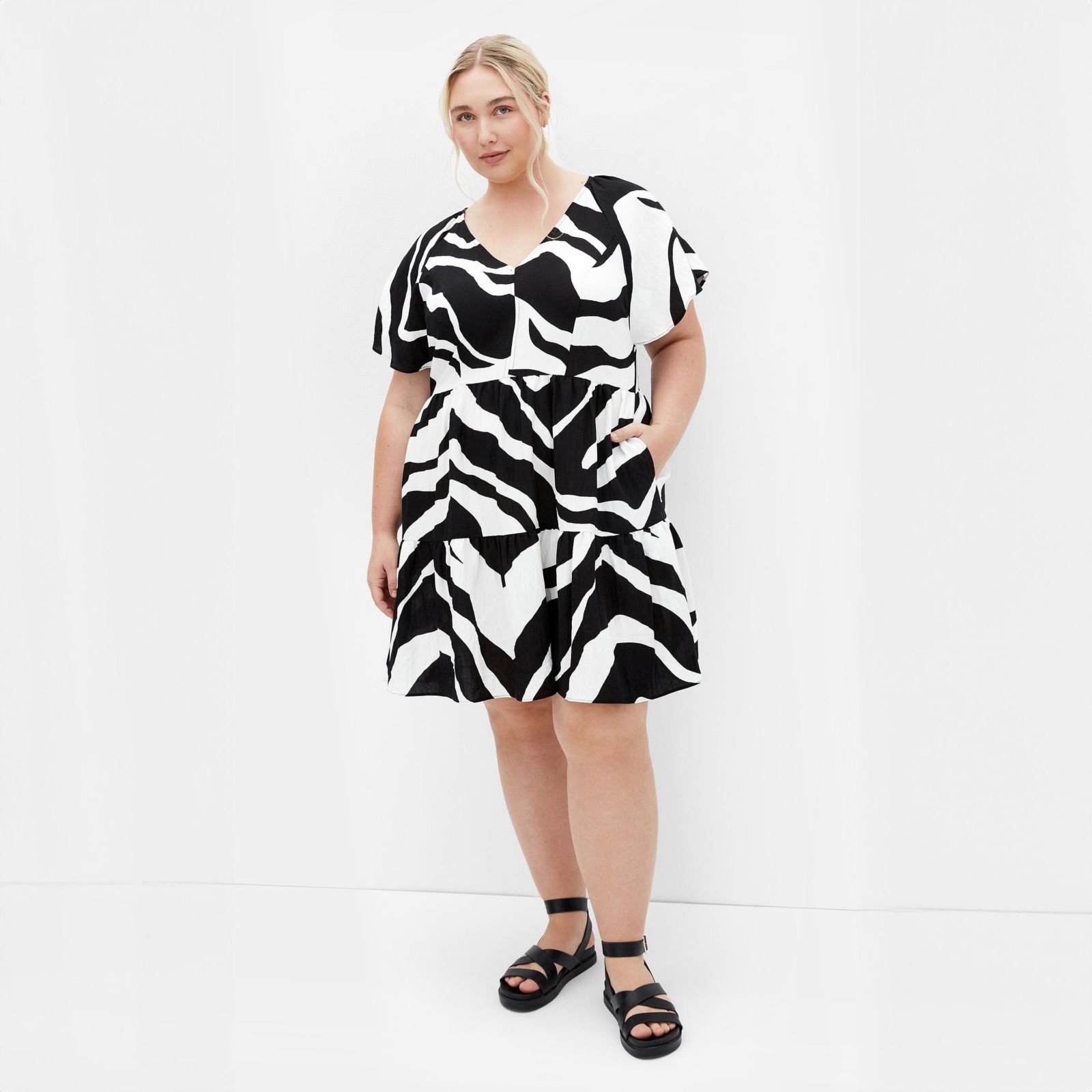 Платье мини CITY CHIC Plus Size с принтом