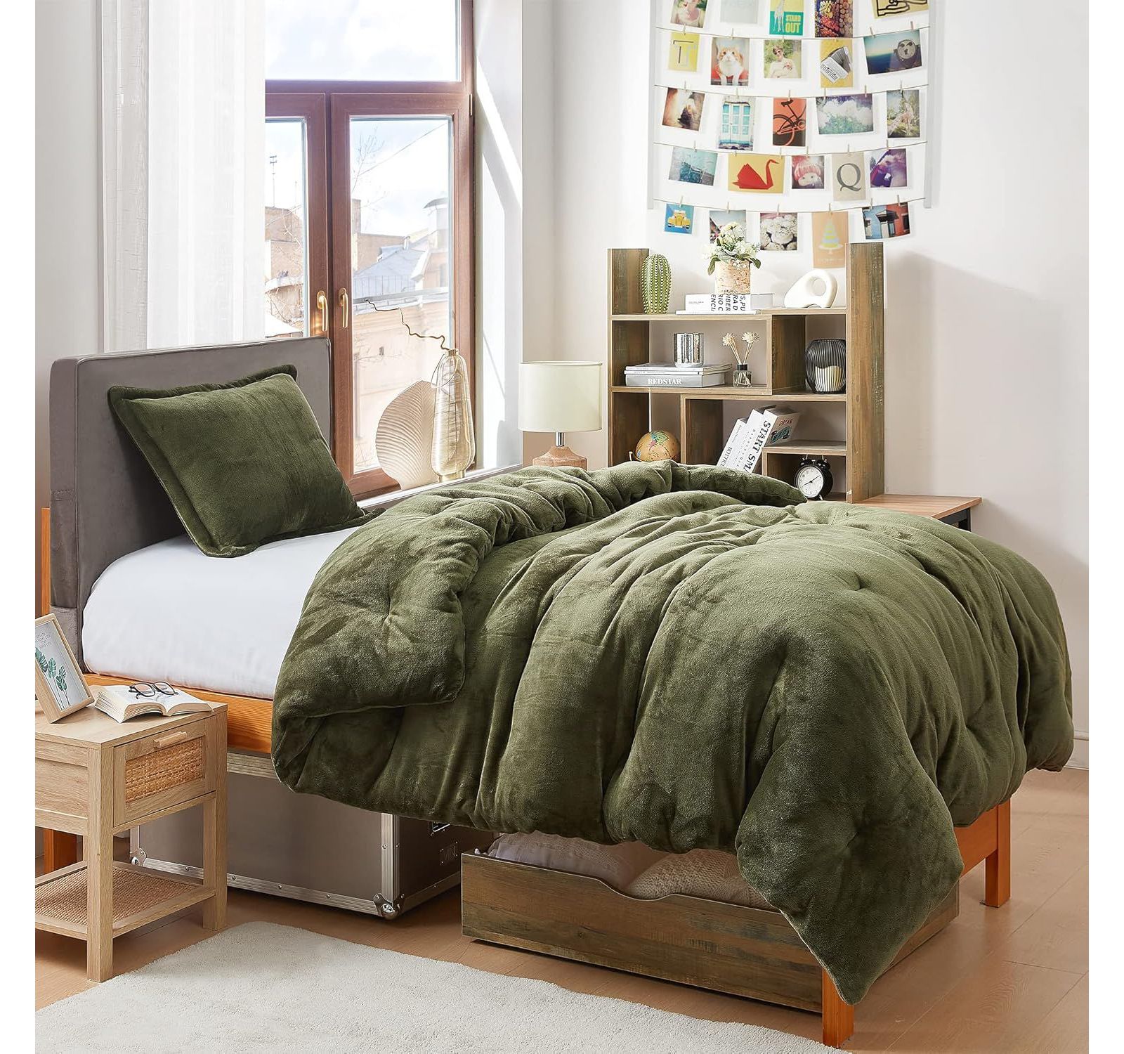 Комплект одеяла Thicker Than Thick - Coma Inducer, Standard Plush Filling, Winter Moss, Twin XL