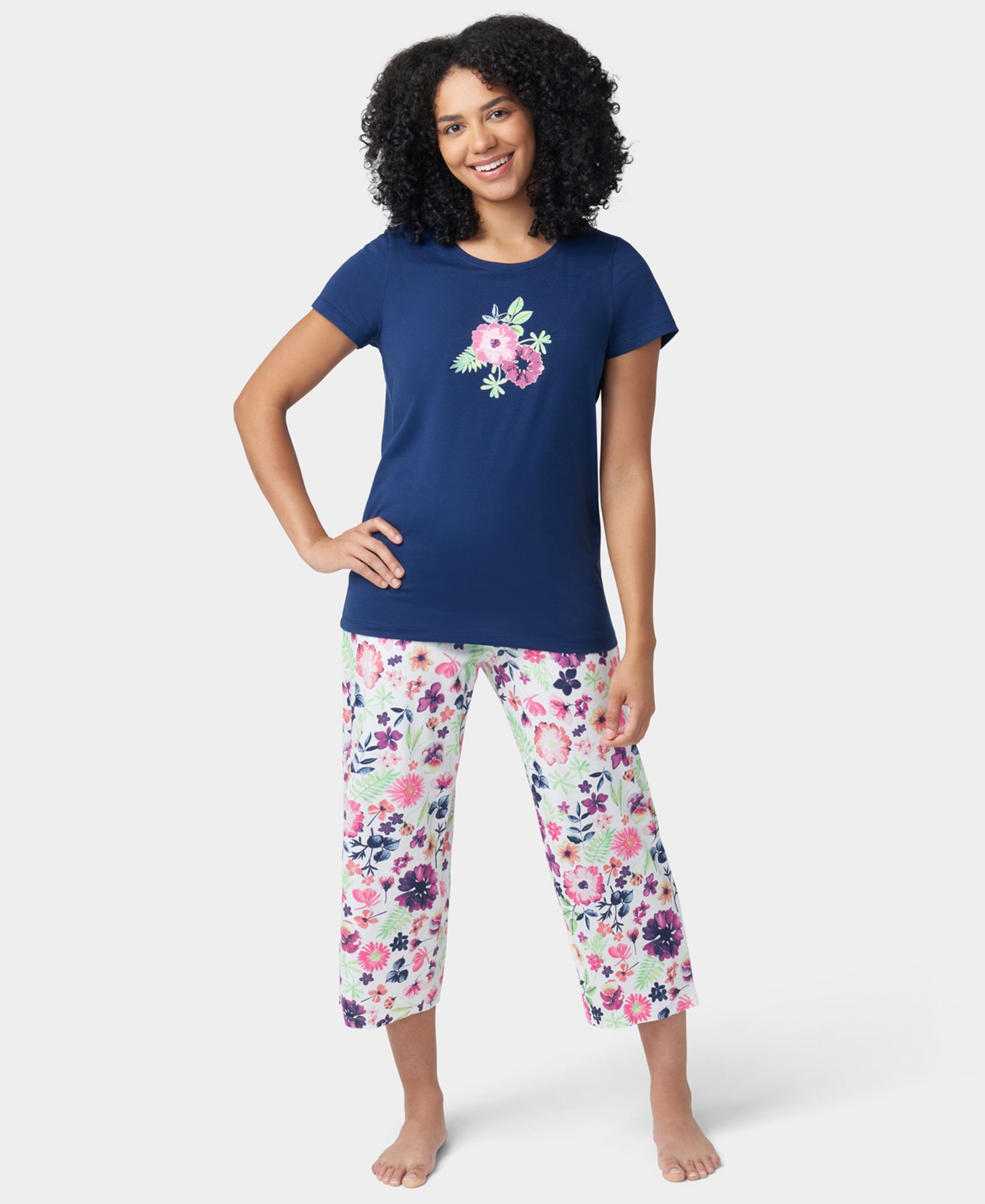 Hue Women's Printed Short-Sleeve Capri Pajamas Set