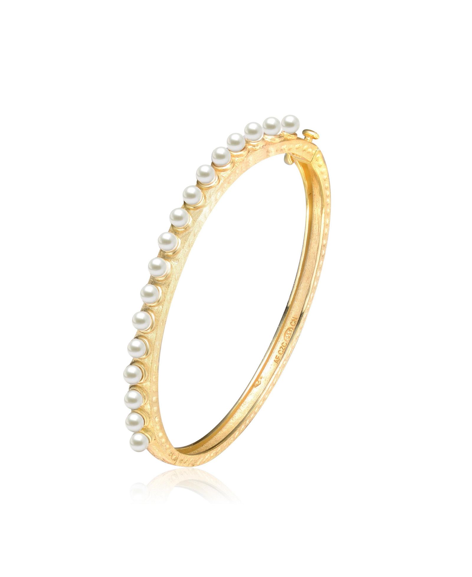 Genevive браслет-бэнгл с жемчугом и позолотой 14K