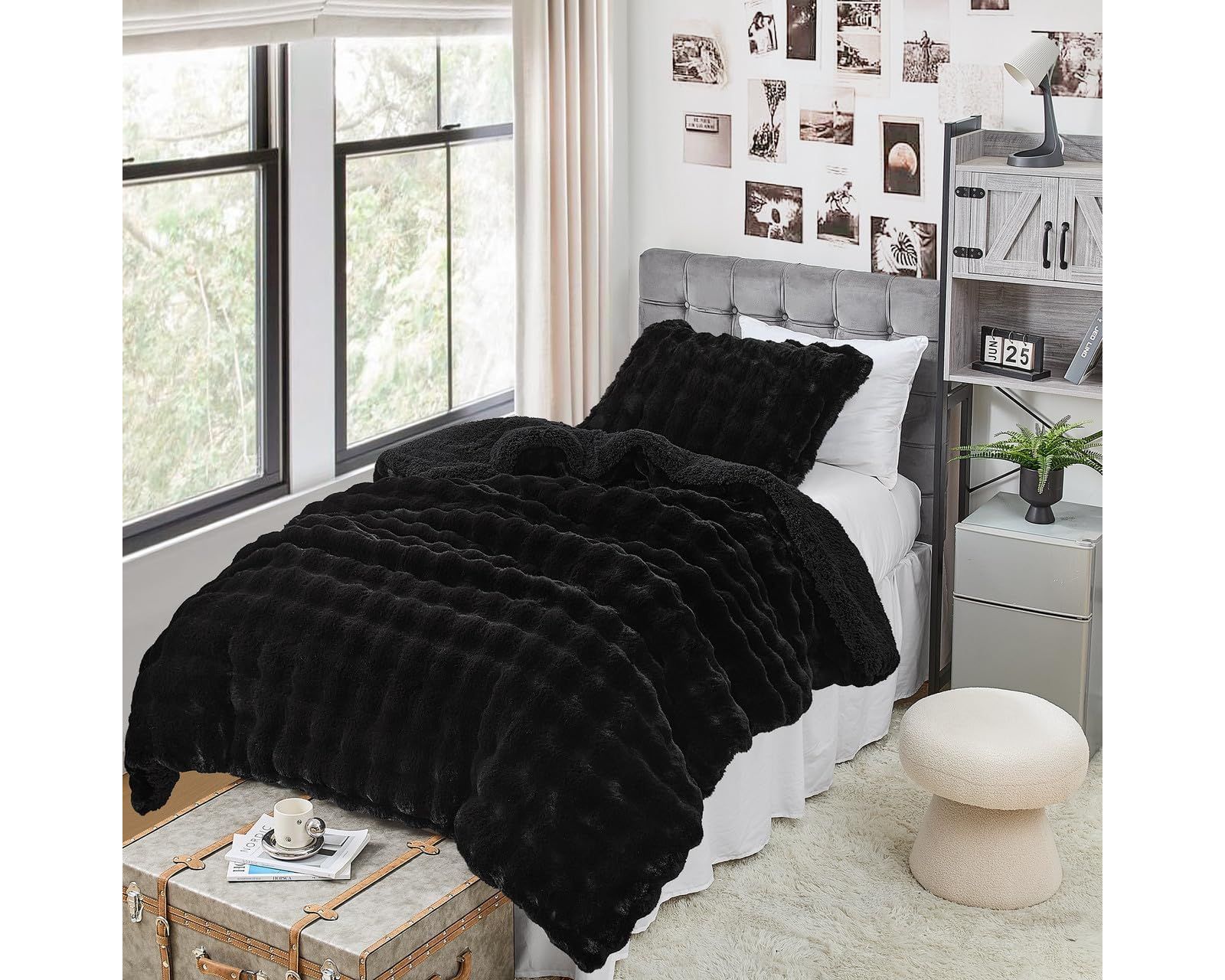 Snowball Chunky Bunny - Coma Inducer Oversized Comforter Set - Black,Twin XL