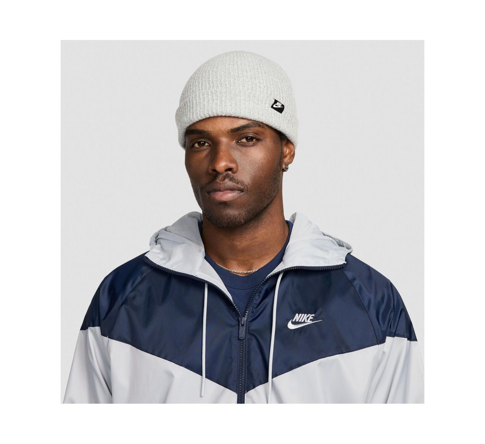 Шапка Nike Men's Futura Terra Cuffed Knit