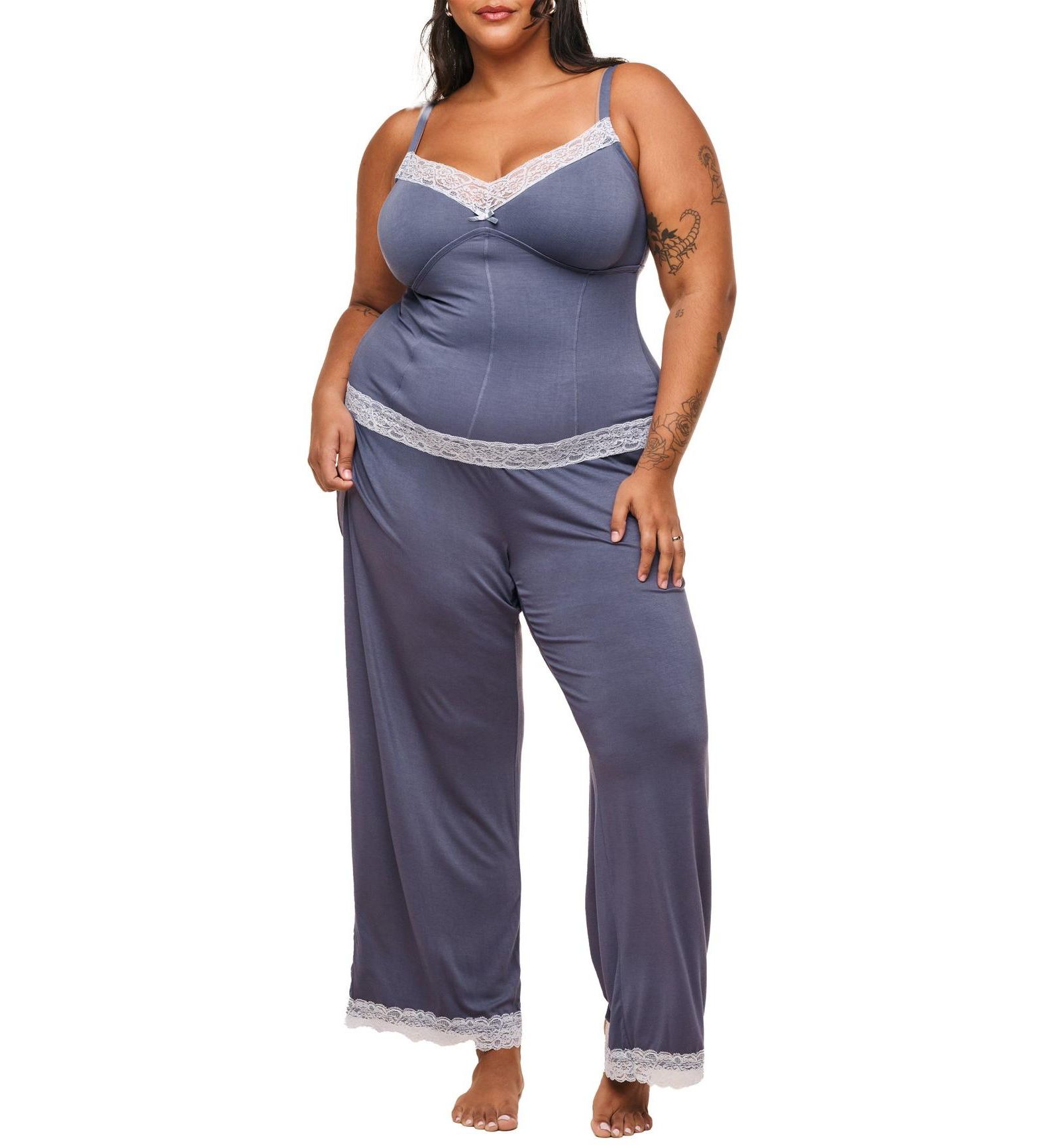 Adore Me Plus Size комплект из топа и брюк Suzanna