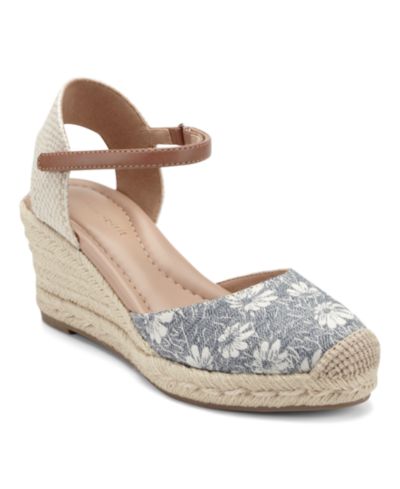 Женские сандалии Easy Spirit Women's Makaylie Closed Toe Espadrille Wedge