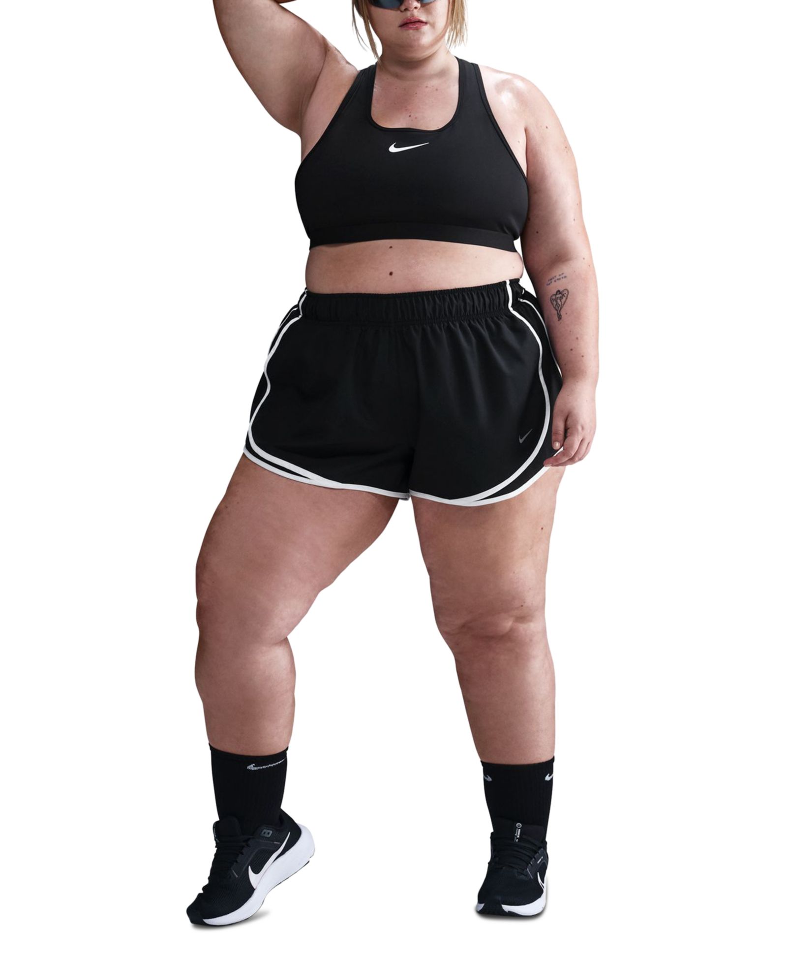 Nike шорты для бега Plus Size Tempo Dri-FIT с подкладкой