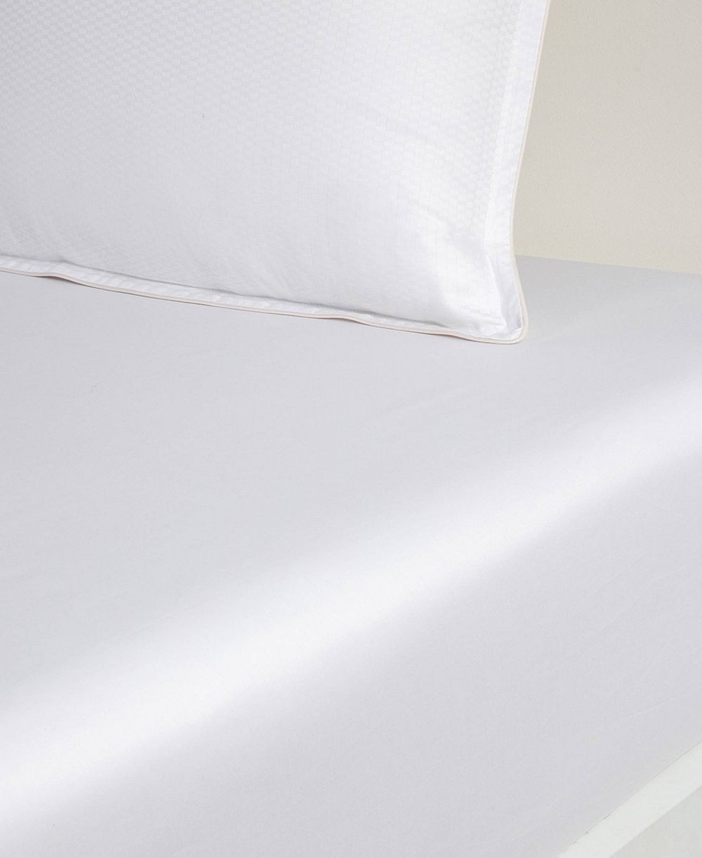 Boss Home by Hugo Boss хлопковая простыня на резинке Loft 300 Thread Count, King