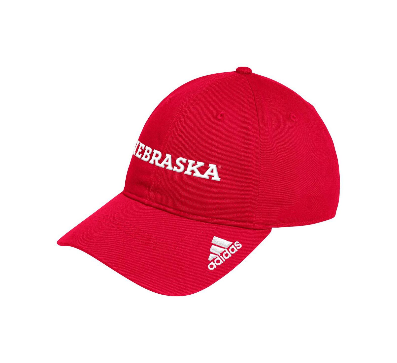 Мужская бейсболка adidas Scarlet Nebraska Huskers Locker Room Wordmark Slouch Adjustable