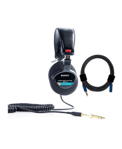 Sony MDR-7506 Folding Closed-Ear Over-Ear Headphones