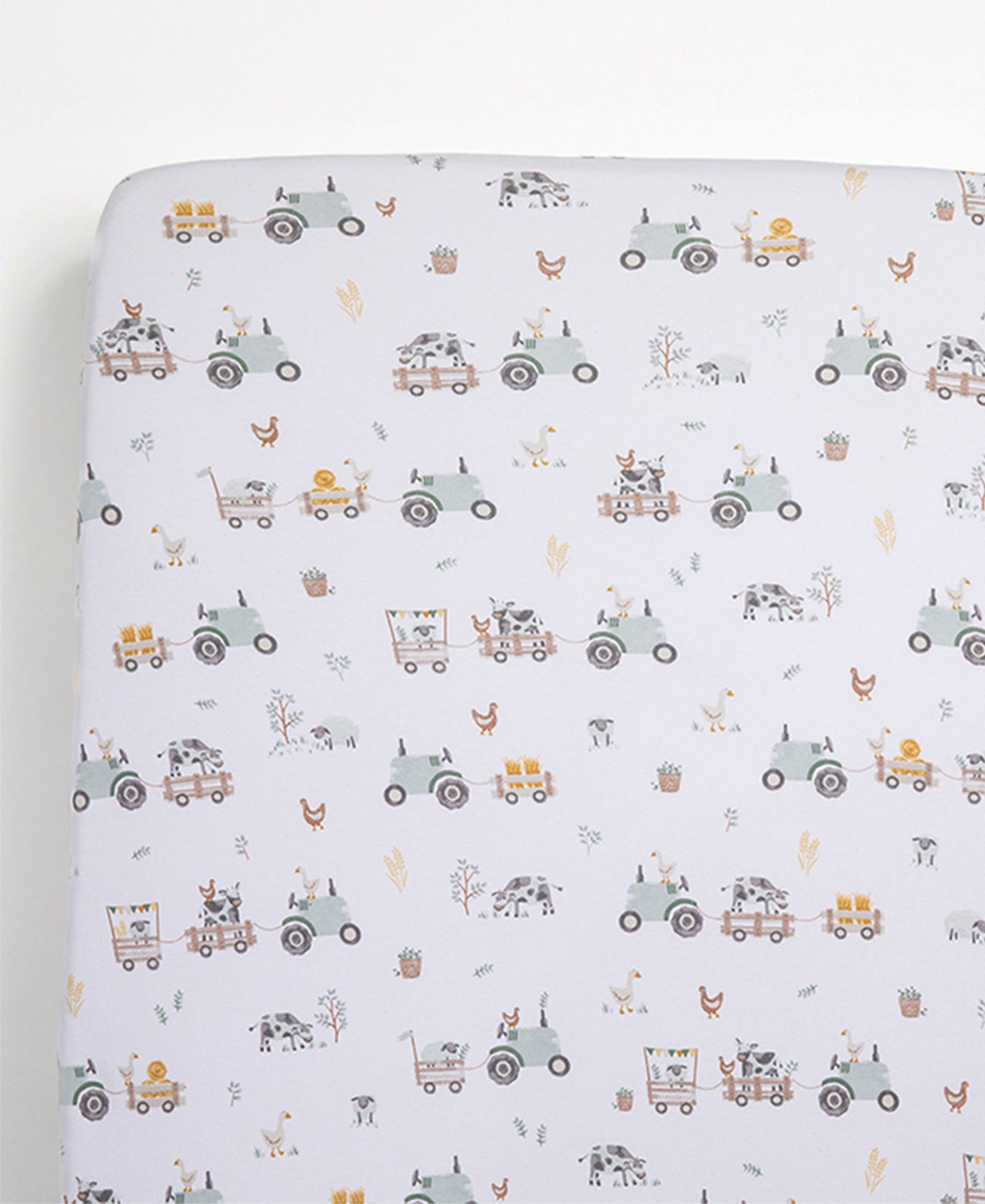 Детская хлопковая простыня в кроватку Living Textiles Tractor Collection