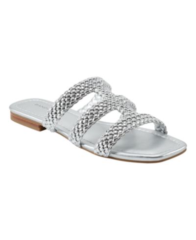 Женские сандалии-шлепанцы Bandolino Women's Sumer Woven Caged Flat