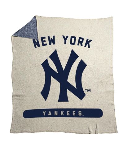 Logo Brands New York Yankees 50" x 60" Luxe Dreams Throw Blanket