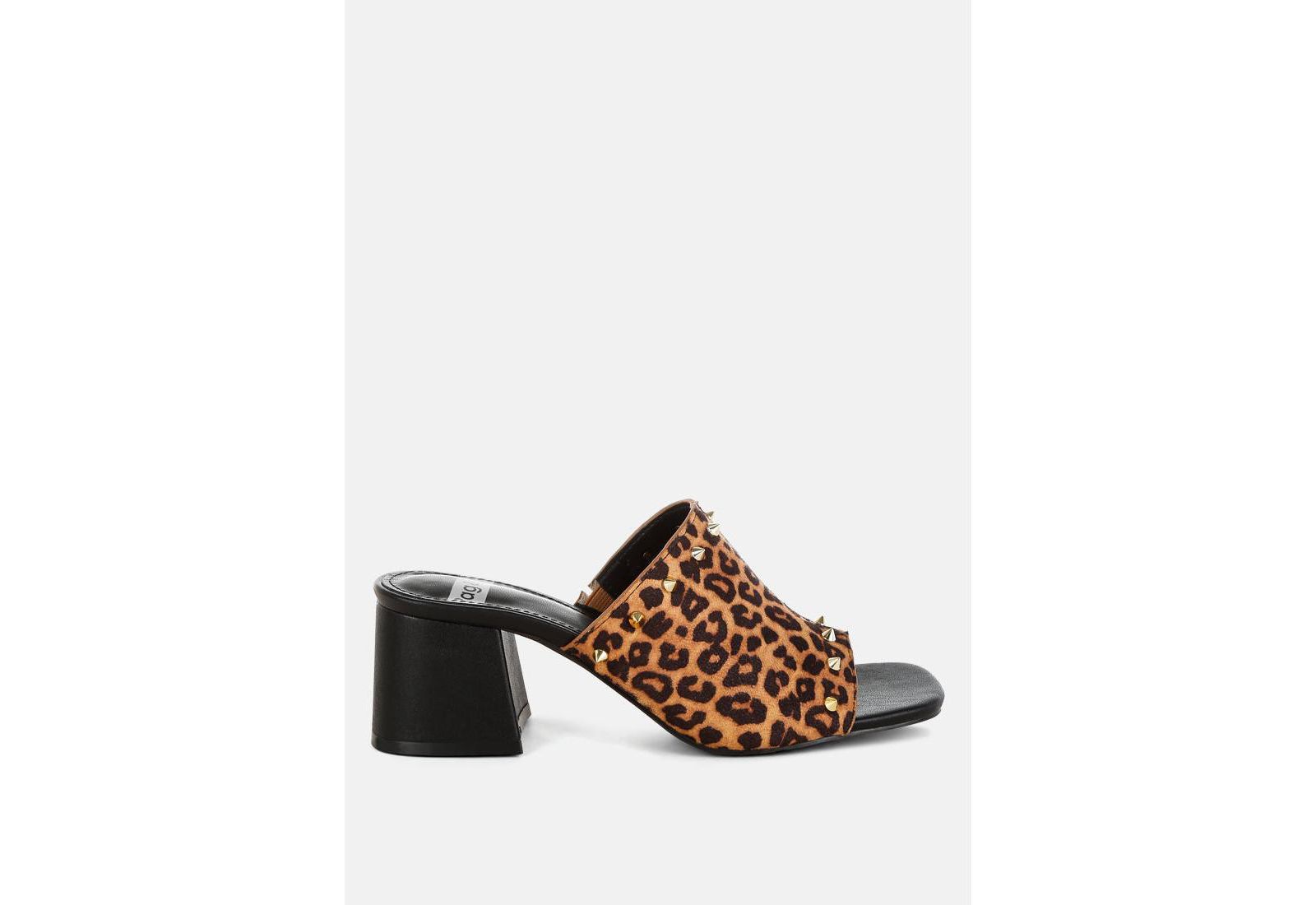 Rag and Co Womens Edama Leopard Print Studded Slip Ons Sandals