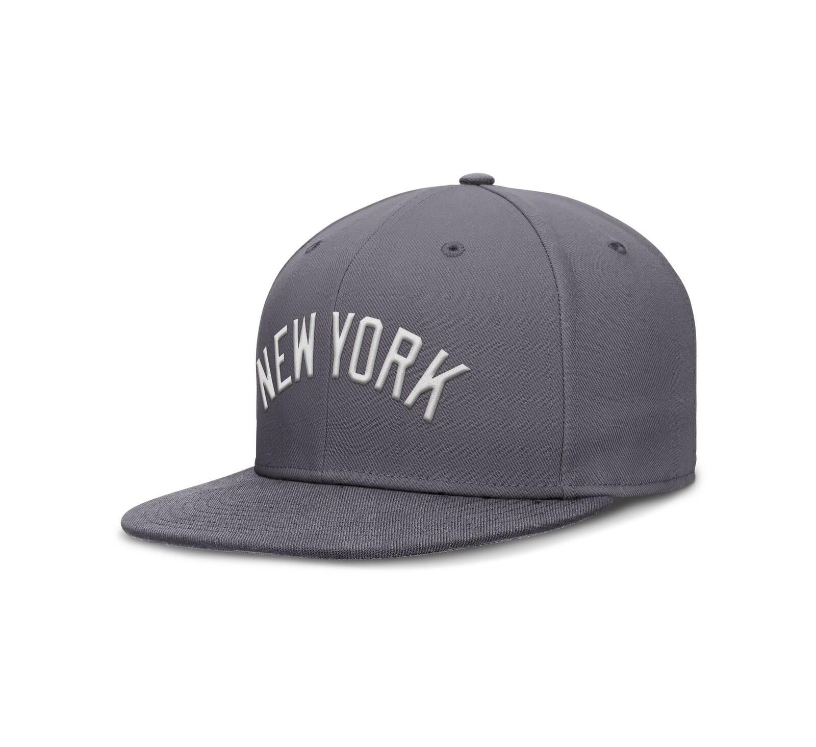 Мужская кепка Nike серая New York Yankees Performance True Fitted